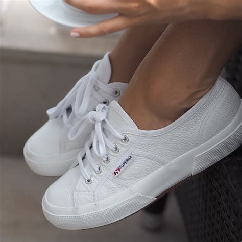 most popular women's white sneakers.